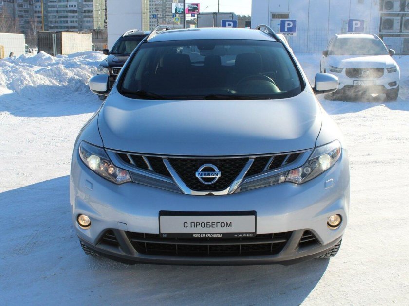 Ниссан серебристый