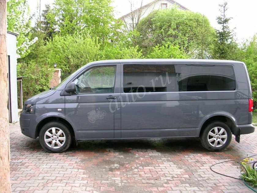 Фольксваген Каравелла 2012