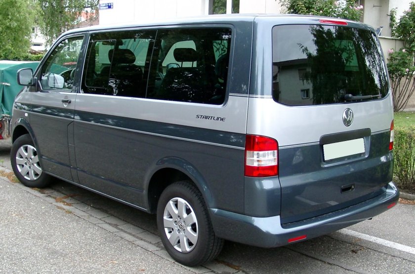 VW Multivan t5 двухцветный
