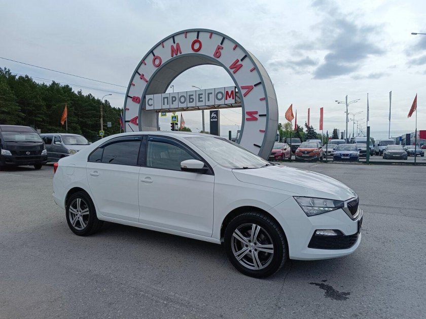 Шкода рапид 2021