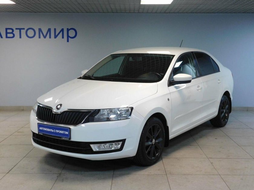 Шкода Рапид 13 года