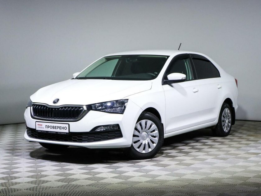 Skoda rapid 2020 белая