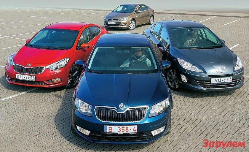Пежо 308 и Опель Астра