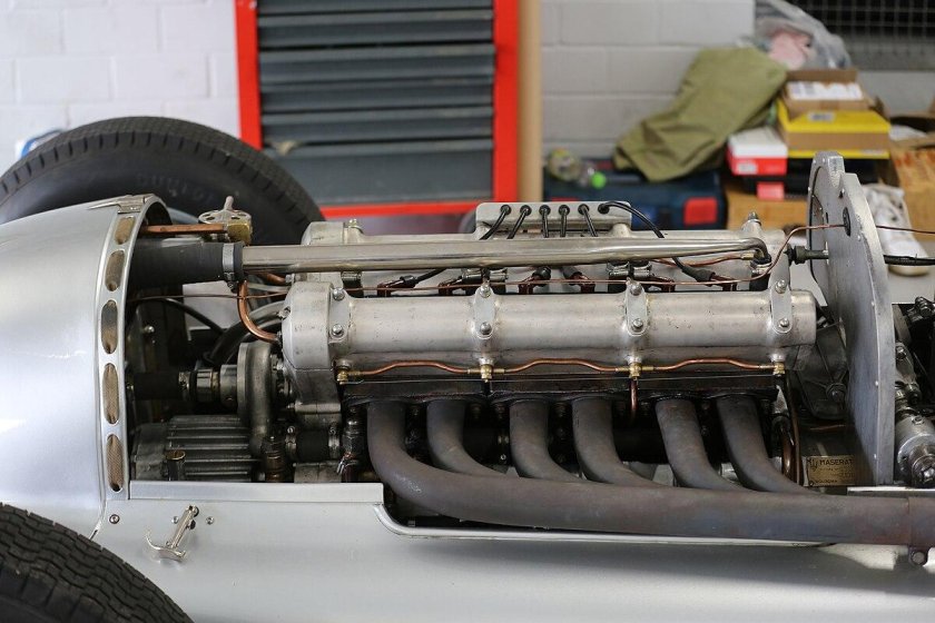 Maserati 6 клапанов