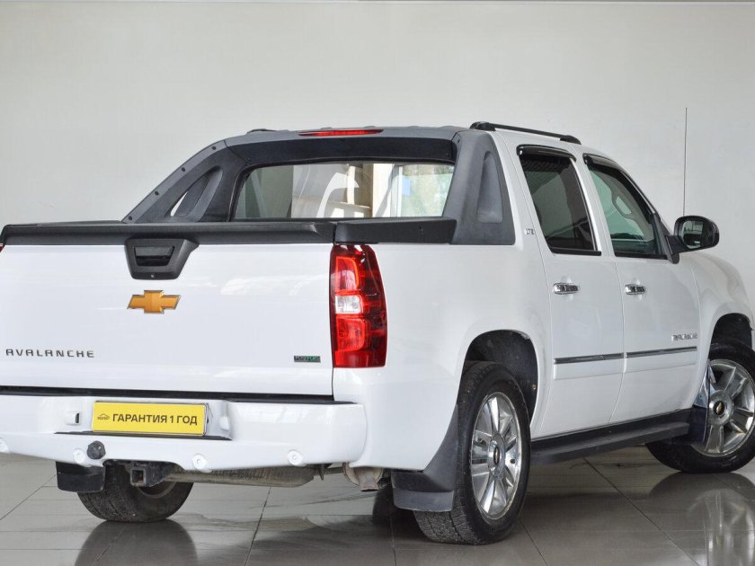 Chevrolet avalanche 2013
