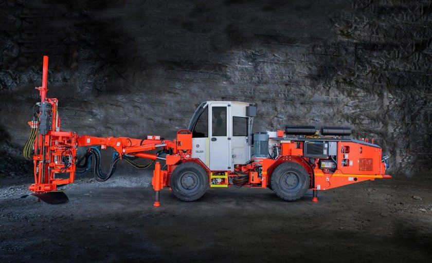 Буровая машина