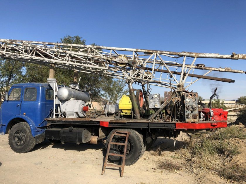 Буровой агрегат ба15 МАЗ