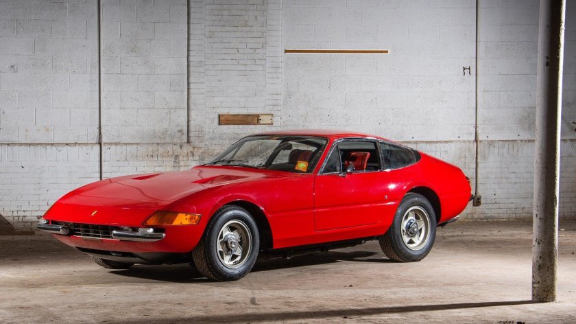 Ferrari 365 gtb/4 daytona