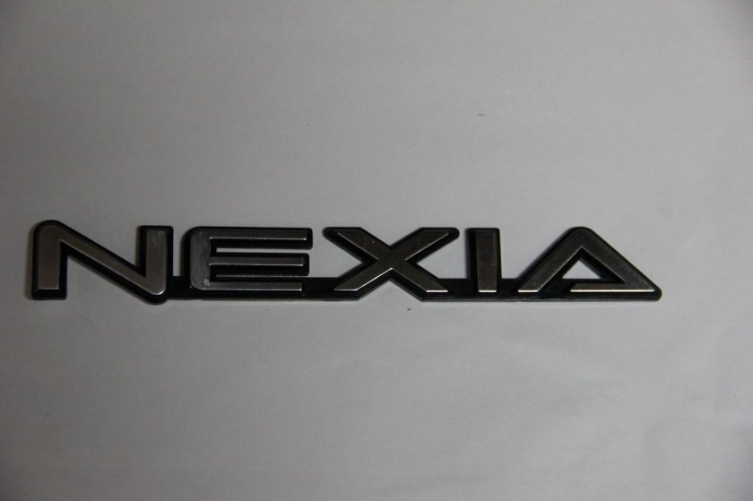 Daewoo Nexia эмблема