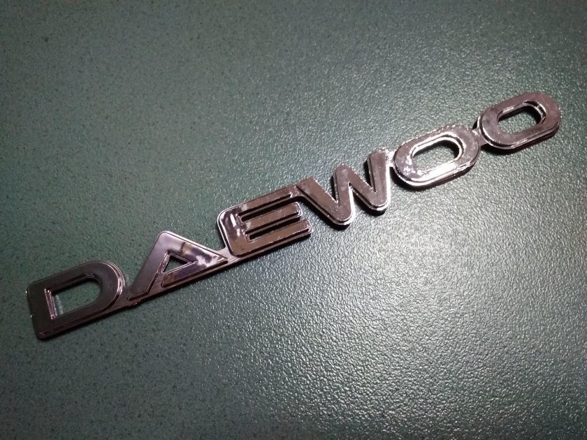 Daewoo надпись