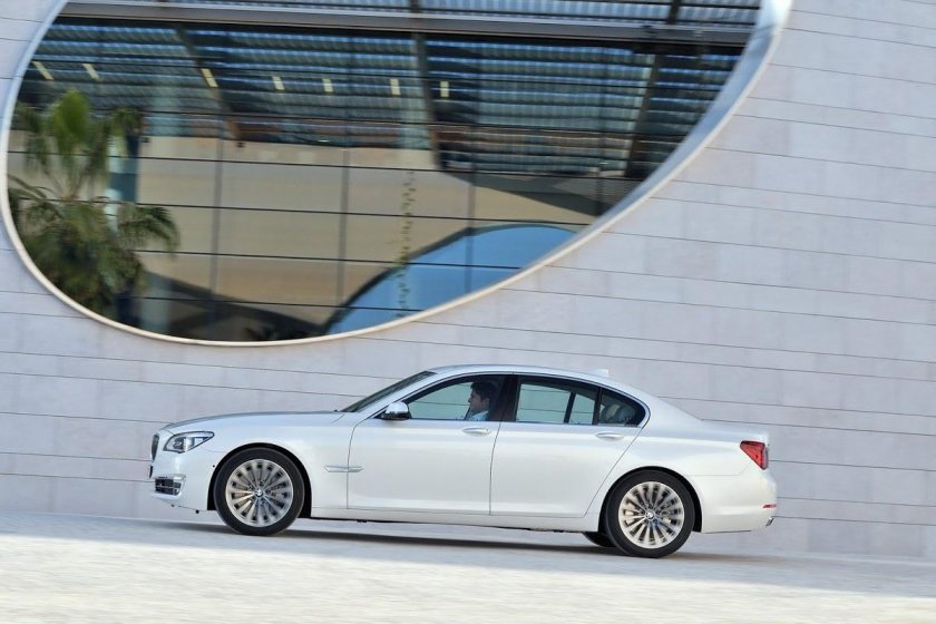BMW 7 Series 2013
