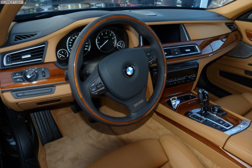 BMW 760 li v12 2013