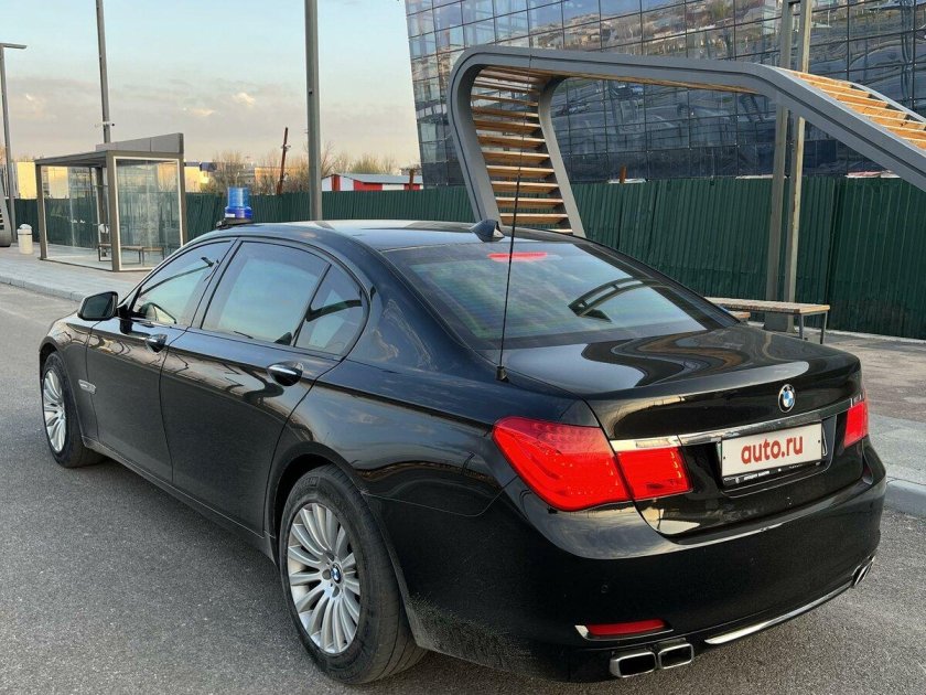 Бмв 750 li xdrive