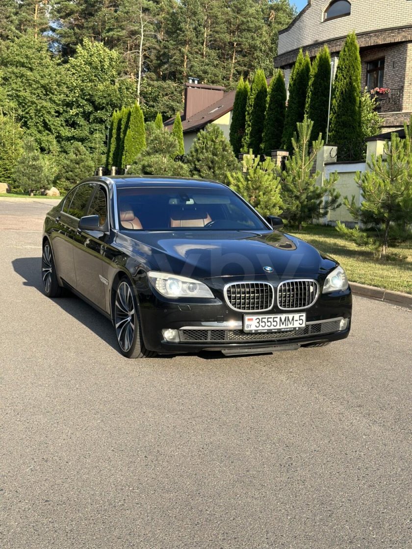 Бмв 7 серии 2010