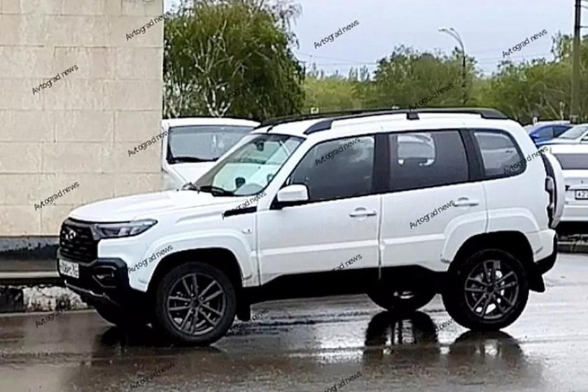 Лада нива тревел 2025