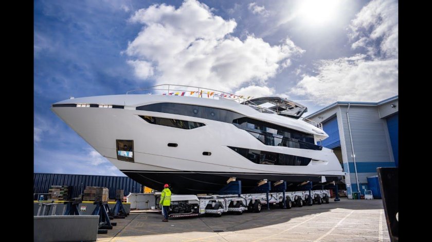 Сансикер яхта