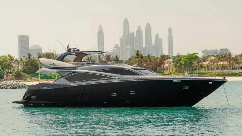 Yacht rental dubai