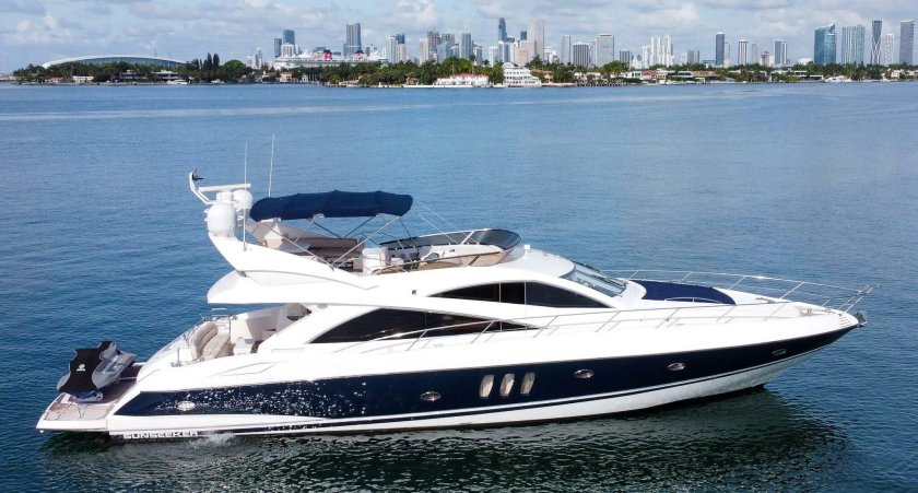Моторная яхта Sunseeker Manhattan 66