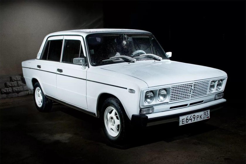 ВАЗ 2106 белая