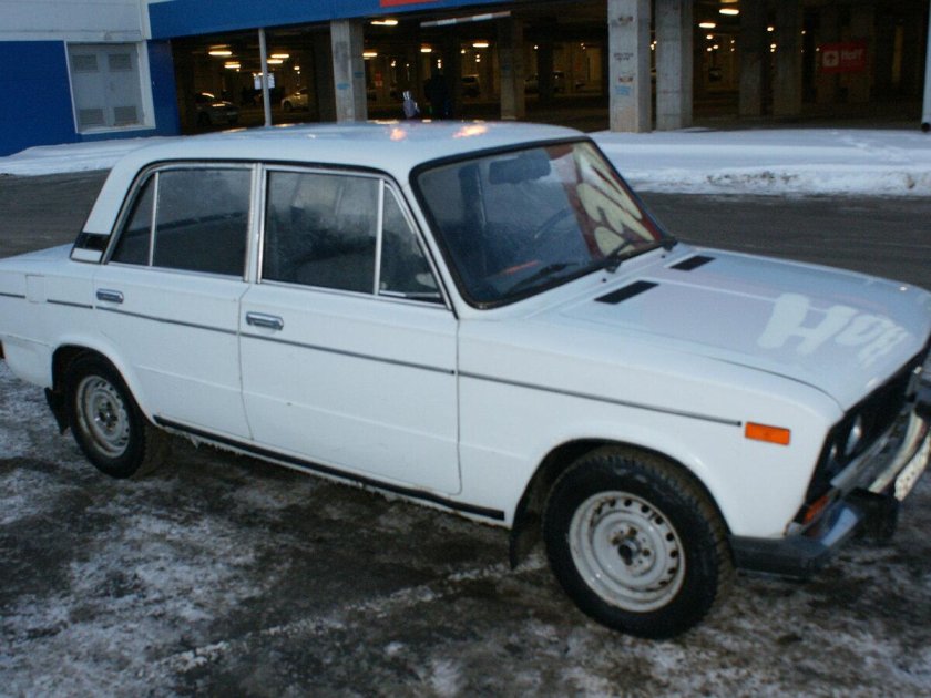ВАЗ 2106 седан белая