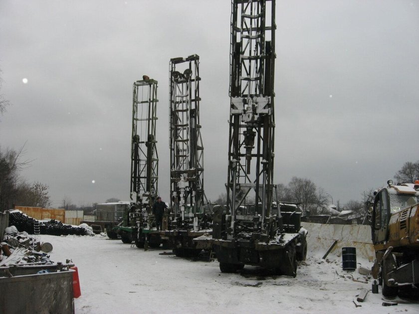 ПБУ 200 буровая установка