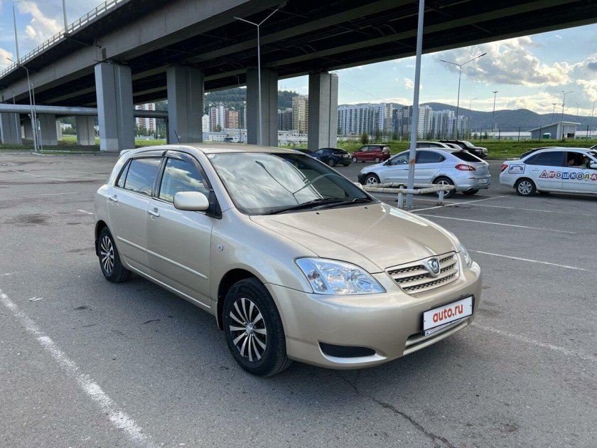 Тойота королла хэтчбек 2003