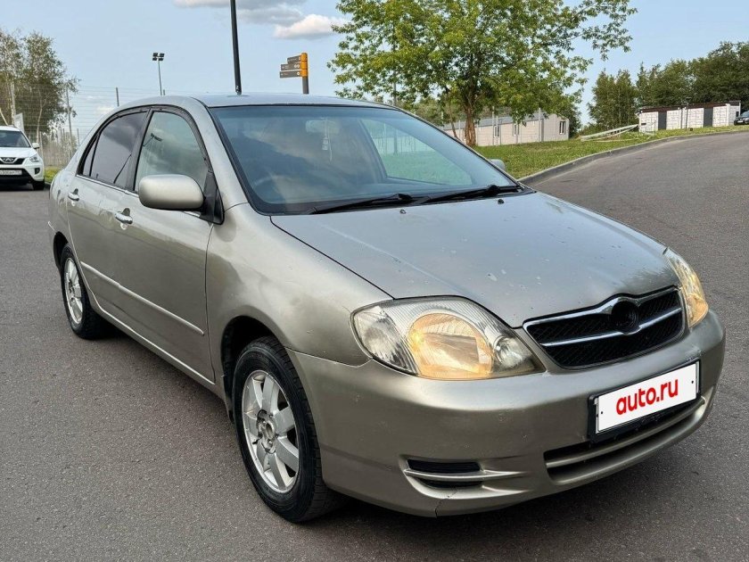 Тойота королла 2001 года седан