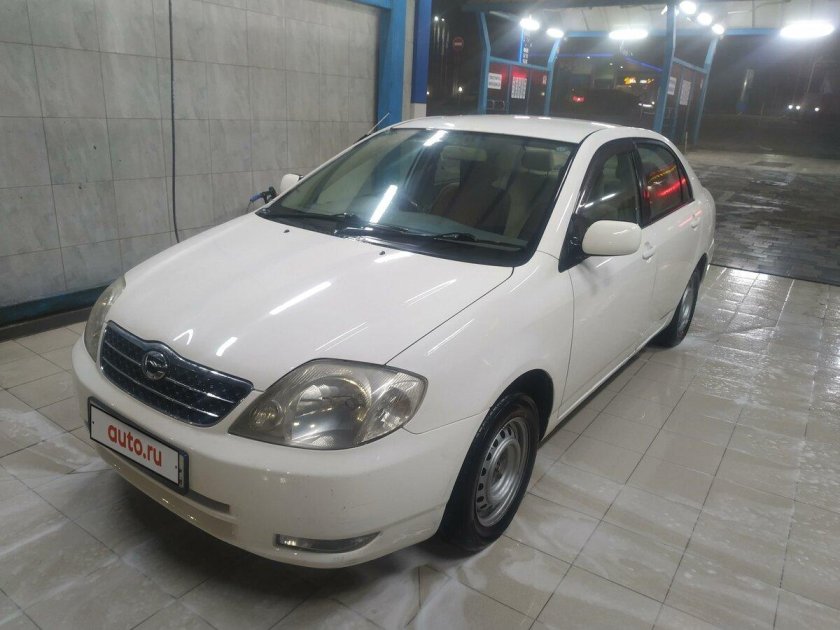 Toyota corolla nze121 2001