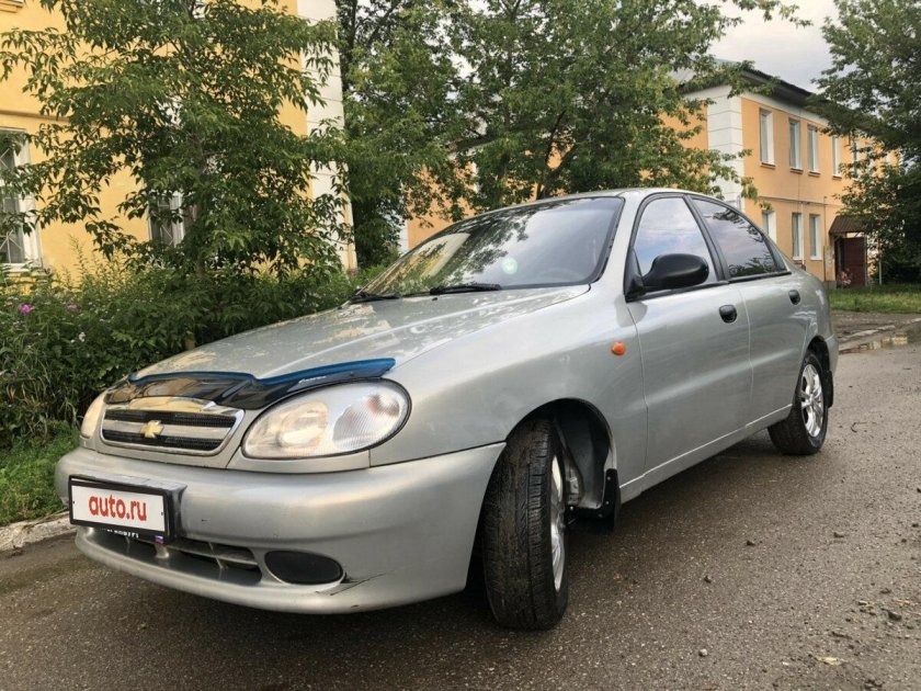 Шевроле Ланос 2008 серебристый