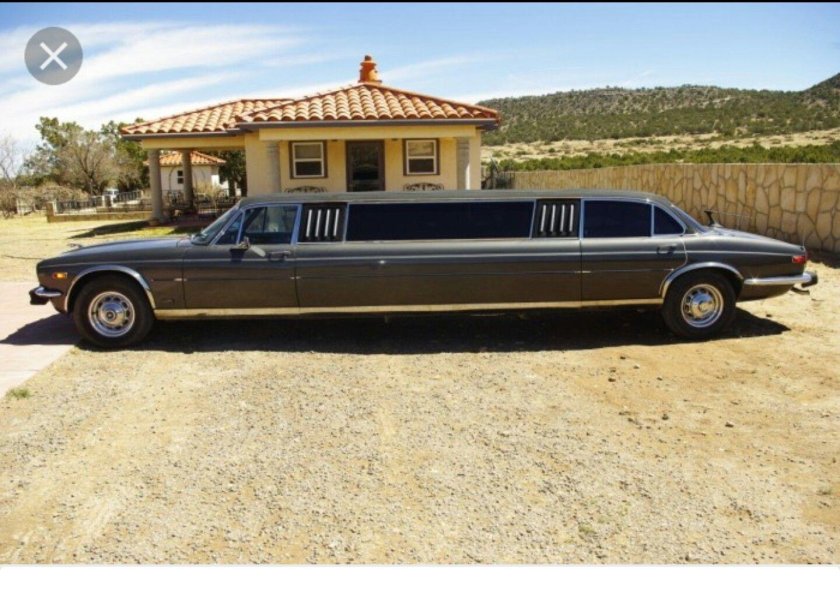 Jaguar XJ Limousine