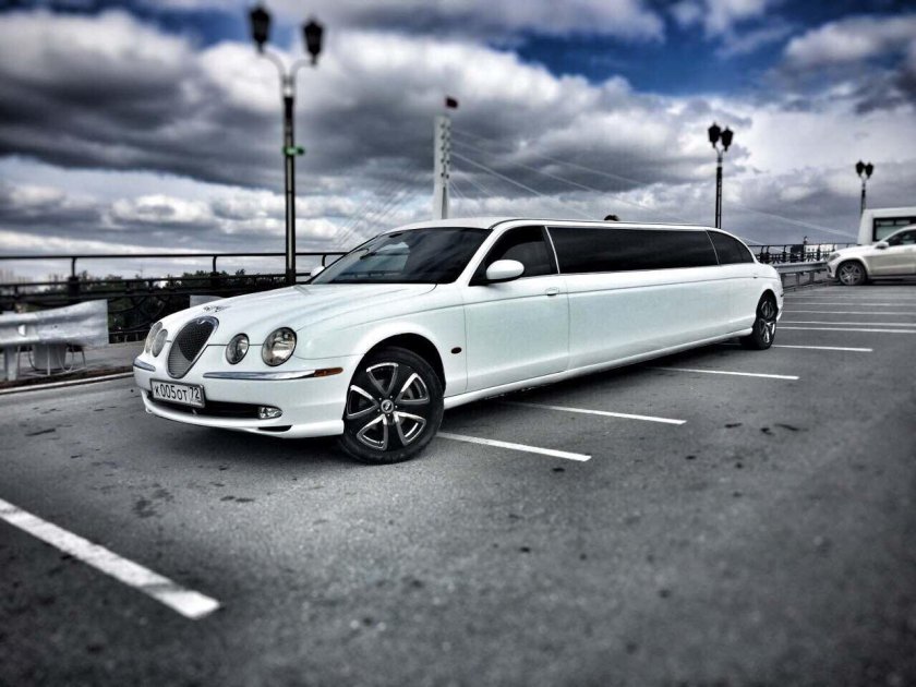 Jaguar s-Type лимузин