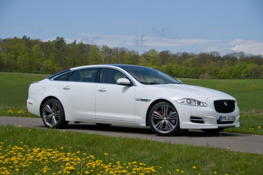 Ягуар XJ 2012