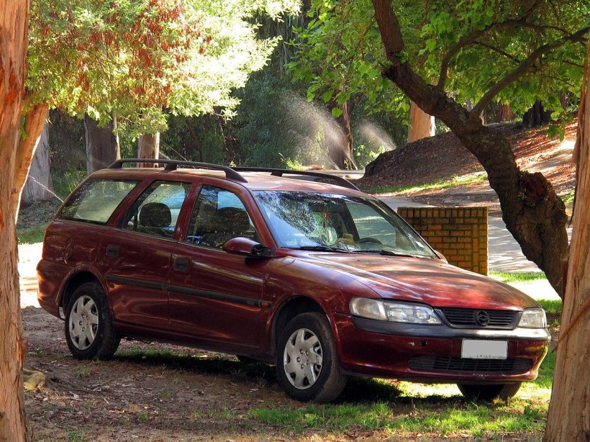 Шевроле Вектра 1999