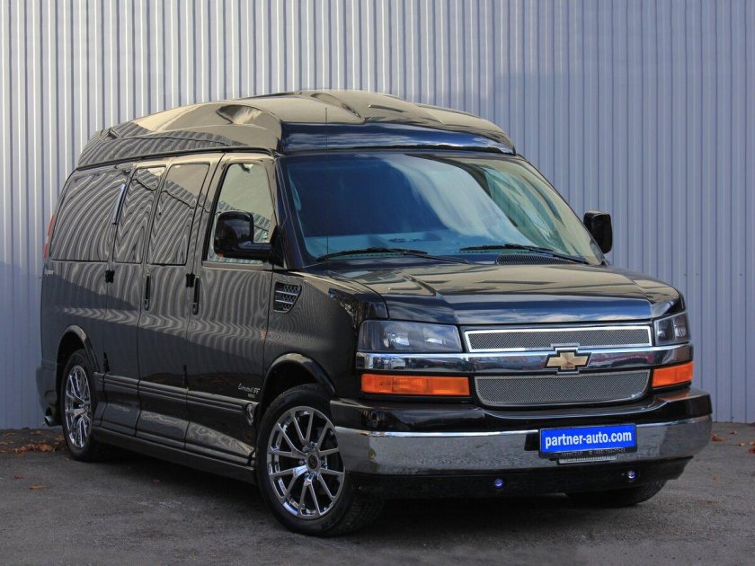 Chevrolet Express 2011
