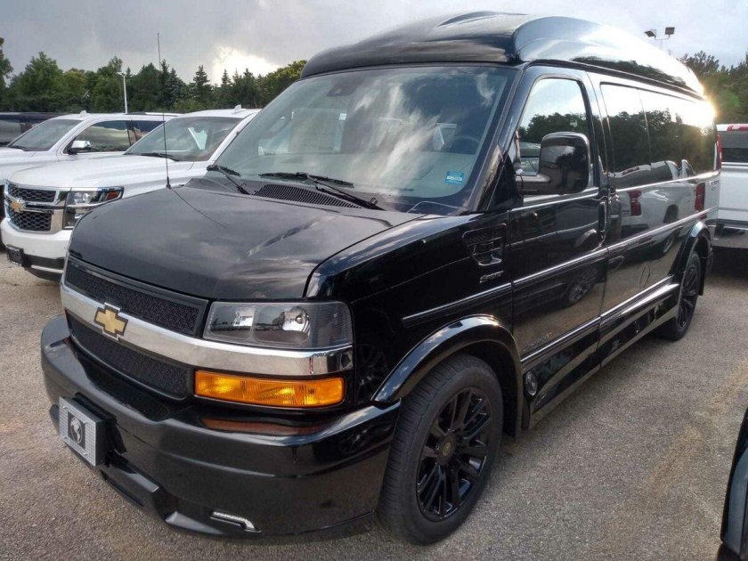 Минивэн шевроле экспресс