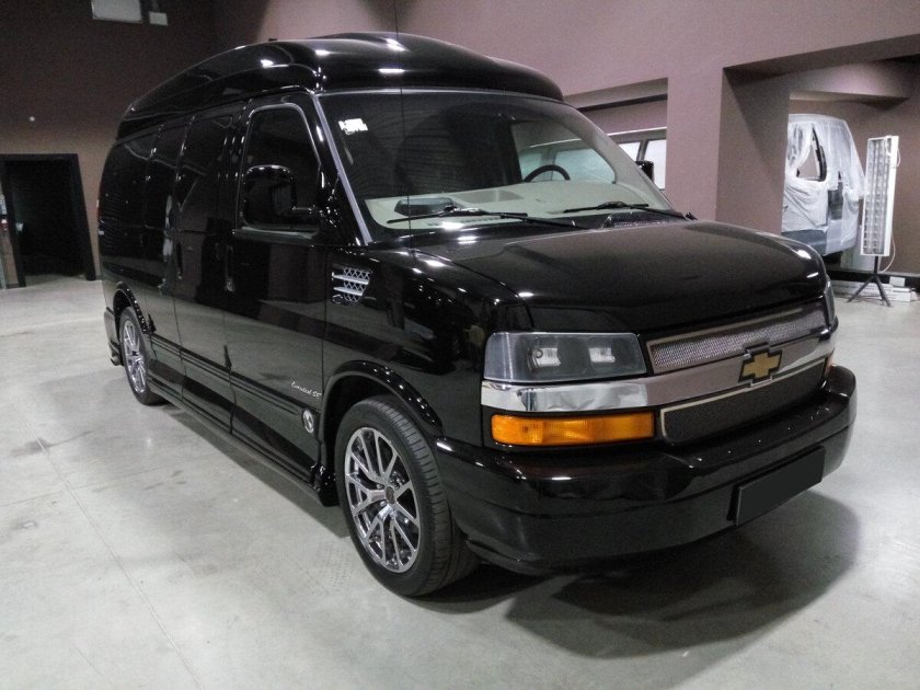 Chevrolet Express 2010
