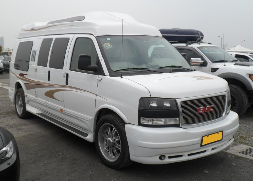 GMC Savana 2012