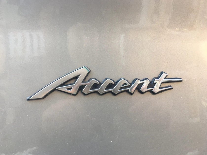 Hyundai Accent логотип