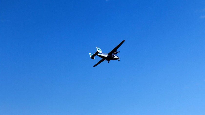 АН 28 самолет