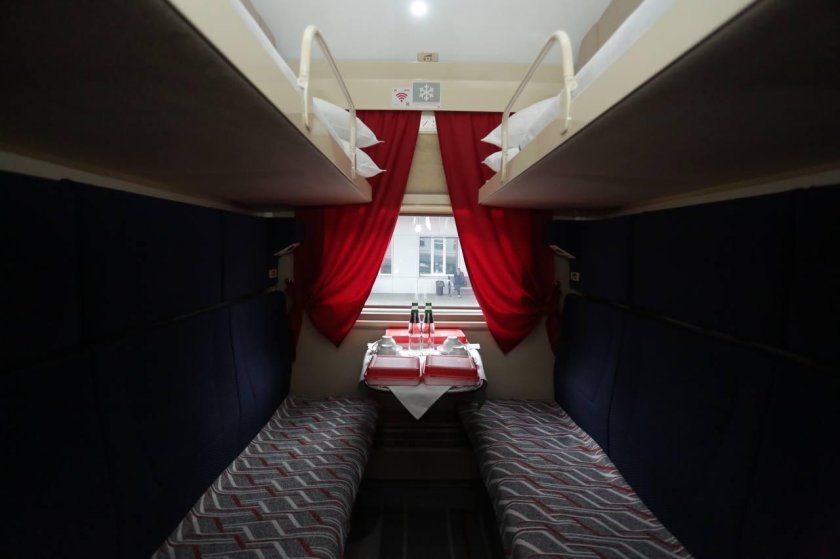 Фирменный поезд Ульяновск 021й Ульяновск Москва