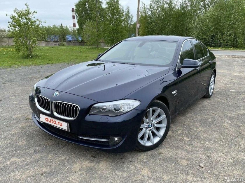 БМВ 525 2012