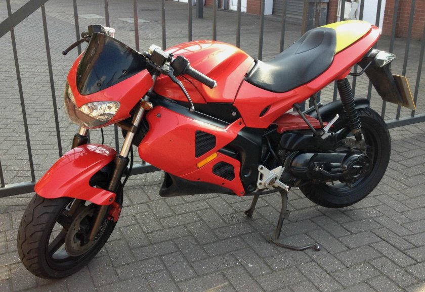 Скутербайк 50 кубов