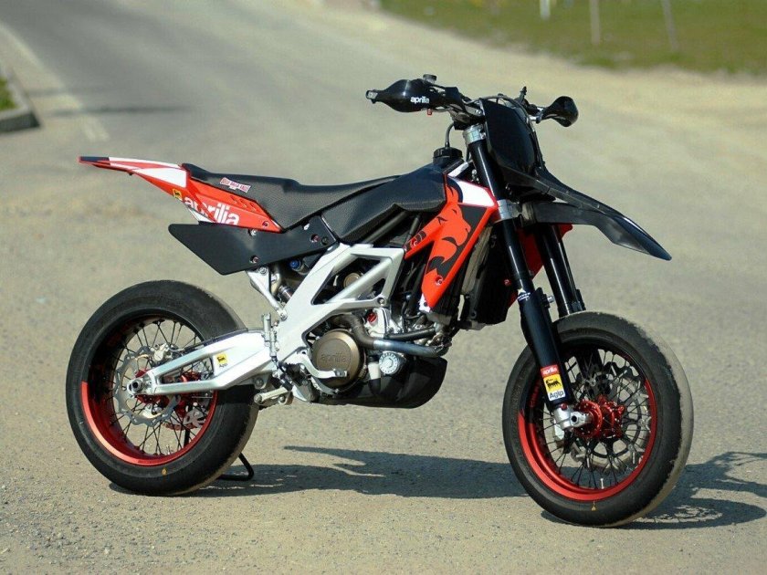 Априлия SXV 550