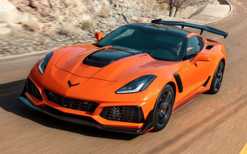 Шевроле Корвет zr1
