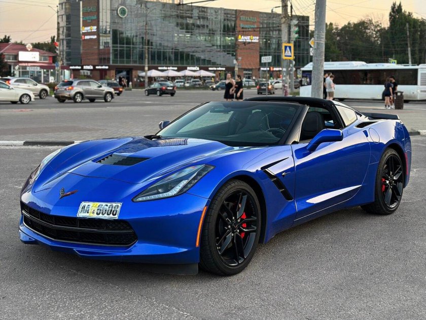 Шевроле Корвет 2019