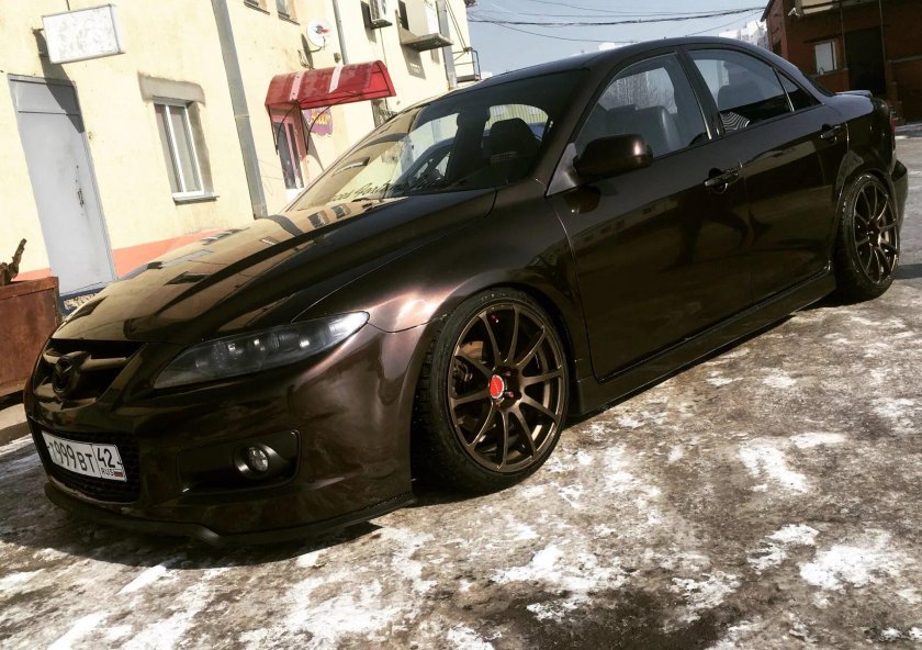 Мазда 6 gg черная