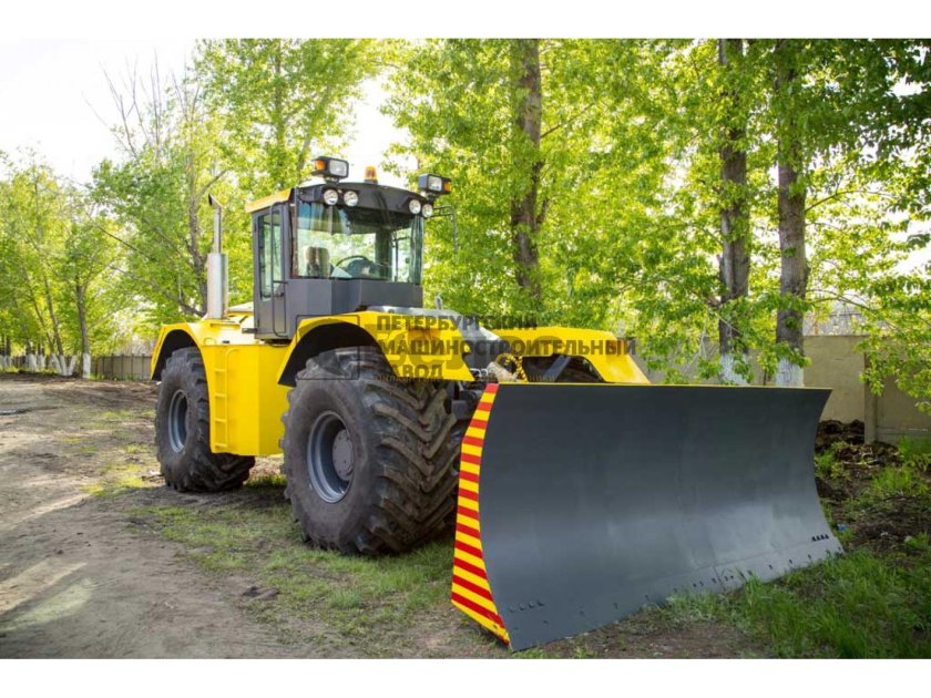 Колесный бульдозер к 702мба 01 БКУ