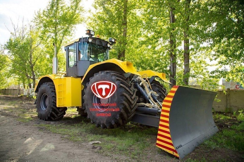 Трактор Станислав к-704-4р