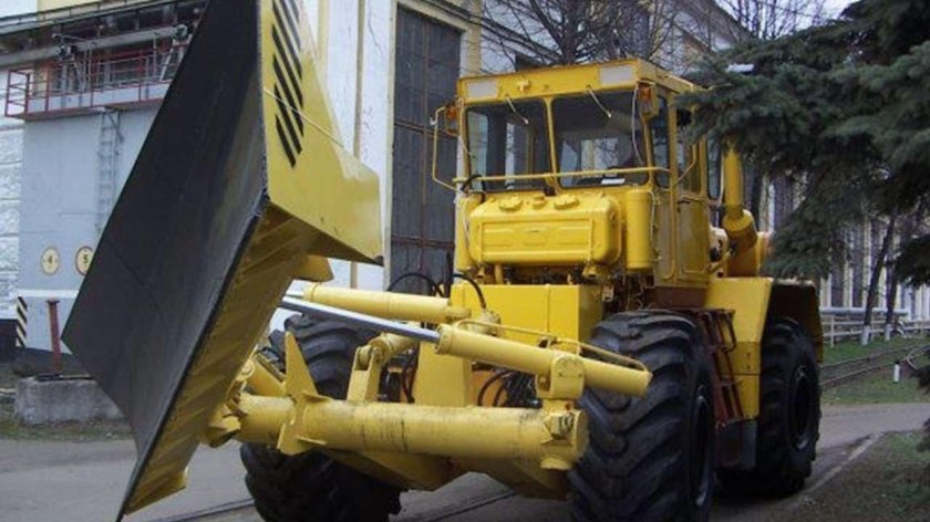 Кировец к-703ма-дм-15