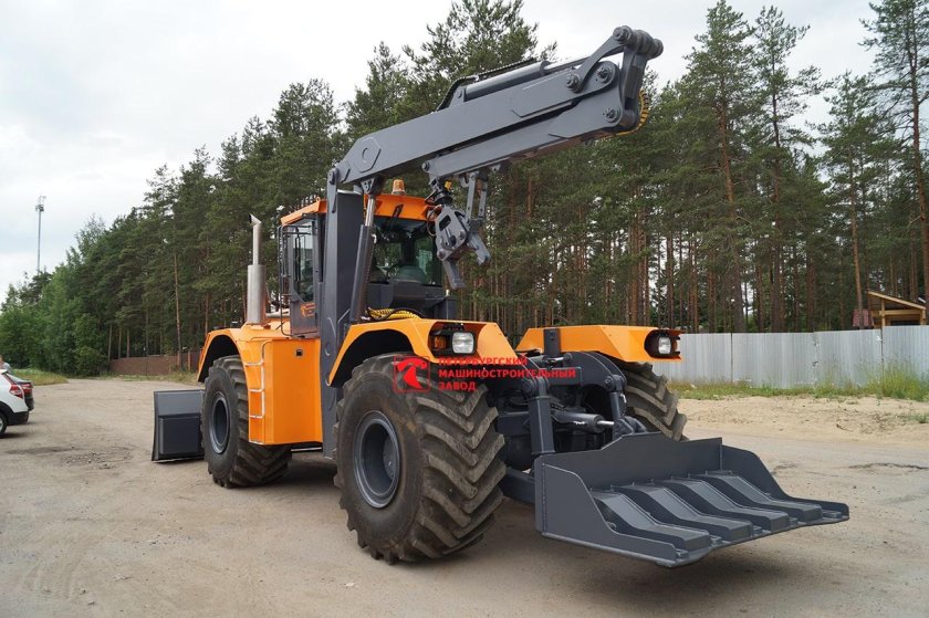 Бульдозер станислав -704-04-бку